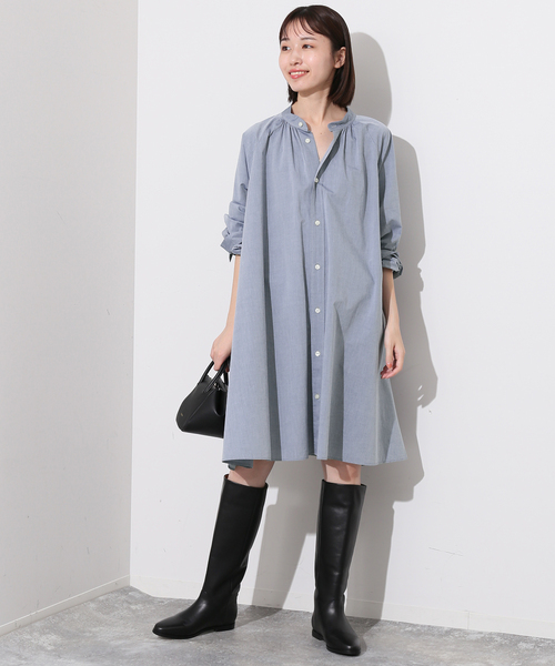 SLOBE IENA（スローブイエナ）の「コットンAラインチュニックワンピース（シャツワンピース・レディース・ネイビー/グレー・FREE）」の11枚目の写真
