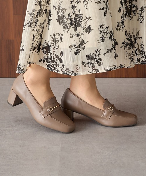 Honeys（ハニーズ）の「ビット付ヒールローファー（ローファー・レディース・ブラック/モカ/アイボリー・S/M/L/LL）」の12枚目の写真