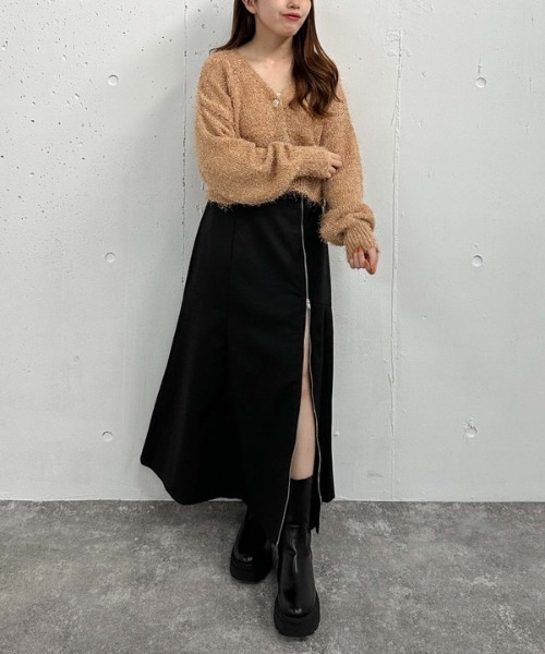 archives（アルシーヴ）の「ラメフェザーショートニットカーディガン（ニット/セーター・レディース・アイボリー/オレンジ/グレー/ブルー・MEDIUM）」の5枚目の写真