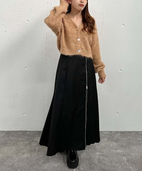 archives（アルシーヴ）の「ラメフェザーショートニットカーディガン（ニット/セーター・レディース・アイボリー/オレンジ/グレー/ブルー・MEDIUM）」の6枚目の写真