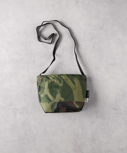 Right-on（ライトオン）の「【MELO】ミニトートショルダー（ショルダーバッグ・メンズ・ベージュ/パープル/ダークグリーン/ブラック・ONE SIZE）」の6枚目の写真