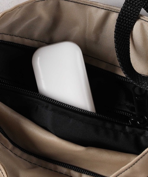 Right-on（ライトオン）の「【MELO】ミニトートショルダー（ショルダーバッグ・メンズ・ベージュ/パープル/ダークグリーン/ブラック・ONE SIZE）」の13枚目の写真