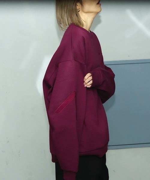 RVCA(ルーカ)の「RVCA メンズ FAKE RVCA CR トレーナー 【2024年秋冬モデル】/ルーカロゴバックプリントプルオーバースウェットトレーナー(スウェット・メンズ・ワインレッド/ホワイト/チャコールグレー/ブラック/グリーン系その他・SMALL/MEDIUM/LARGE/X-LARGE/XX-LARGE)」の19枚目の写真