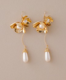 〈ecru〉 ドロップパール フラワーピアス