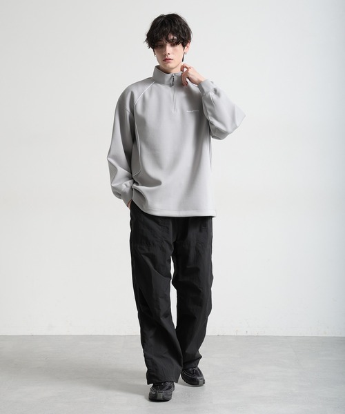 Ridingmania（ライディングマニア）の「【Ridingmania】パイピングライン/ワンポイント刺繍ハーフジップ（スウェット・メンズ・ブラック/ライトグレー・LARGE/MEDIUM）」の8枚目の写真