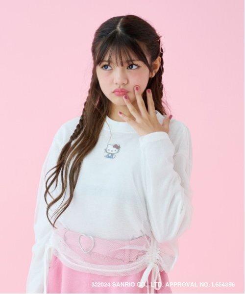 by LOVEiT(バイラビット)の「【ハローキティ】チュールレイヤードシャツ(アンサンブル・キッズ・オフホワイト/ブラック・120cm/160cm/150cm/140cm/130cm)」の1枚目の写真