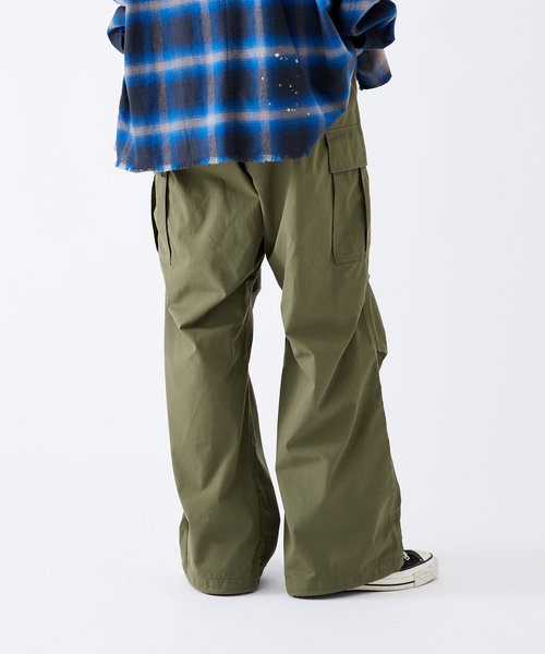 B.C STOCK（ベーセーストック）の「CN BELL CARGO PANTS（カーゴパンツ・メンズ・ブラック/ブルー系その他/パープル/レッド/カーキ・FREE）」の22枚目の写真
