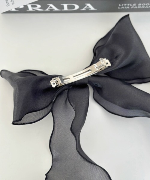 iso（イソ）の「ボリュームシアーリボンバレッタ（バレッタ/ヘアクリップ・レディース・ブラック・FREE）」の3枚目の写真