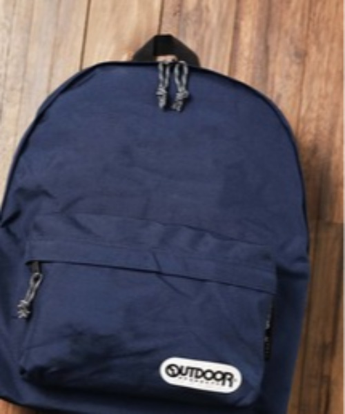 OUTDOOR PRODUCTS（アウトドアプロダクツ）の「【OUTDOOR PRODUCTS】DAYPACK M 15.4L（バックパック/リュック・レディース・ベージュ/ブラック/グレー/グリーン/バーガンディー/ピンク/ネイビー/パープル/レッド・FREE）」の5枚目の写真
