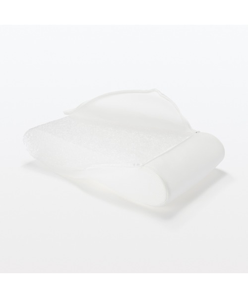 寝返りを受け止めるまくら ３５×６０×高さ：中央８．５両端１２ｃｍ（寝具）｜無印良品（ムジルシリョウヒン）