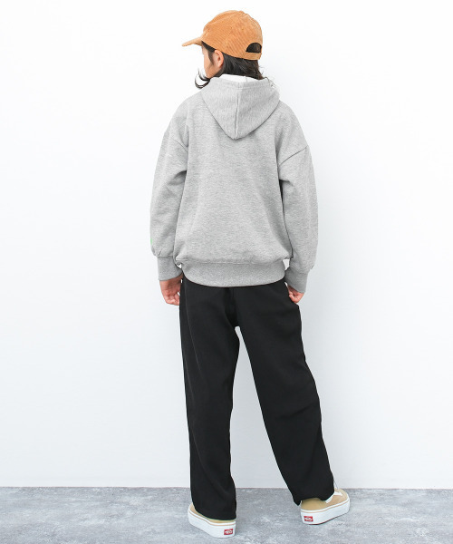CONVERSE(コンバース)の「【裏起毛】CONVERSE 別注高周波プリントフーディートレーナー(パーカー・キッズ・杢グレー/ブラック/チャコールグレー・130/140/150/160)」の9枚目の写真