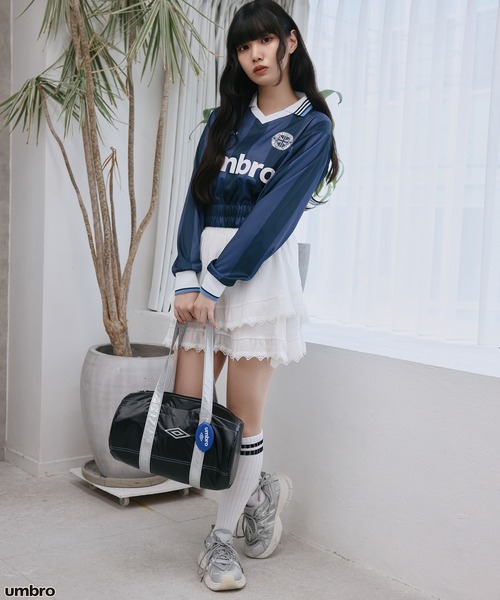 UMBRO(アンブロ)の「【UMBRO/アンブロ】ショート丈サッカーTシャツ(Tシャツ/カットソー・レディース・ブラック/オフホワイト/ネイビー/ピンク・ONESIZE)」の14枚目の写真