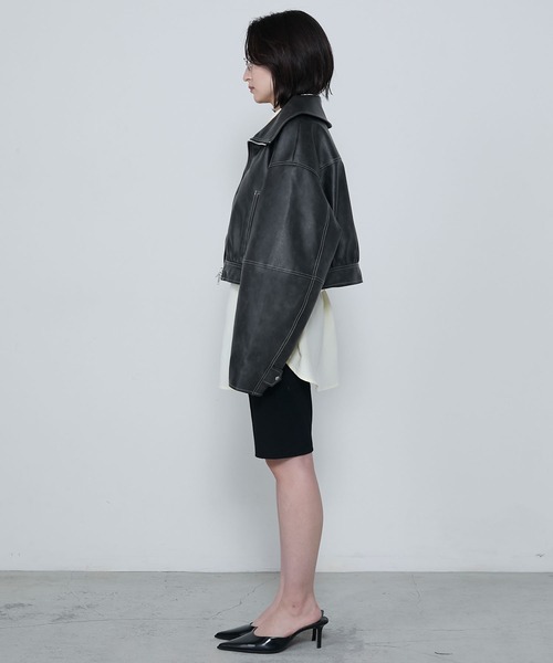 le ELMi（ルエルミ）の「Stitched collar vintage-like short blouson / ステッチカラーヴィンテージライクショートブルゾン（ブルゾン・レディース・ブラック/ブラウン/グレー・FREE）」の11枚目の写真