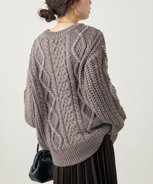 natural couture（ナチュラルクチュール）の「配色ラインゆるケーブルニット（ニット/セーター・レディース・ブルー/チャコールグレー/アイボリー/ブラック・FREE）」の20枚目の写真