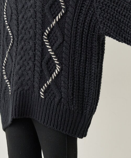 natural couture（ナチュラルクチュール）の「配色ラインゆるケーブルニット（ニット/セーター・レディース・ブルー/チャコールグレー/アイボリー/ブラック・FREE）」の11枚目の写真