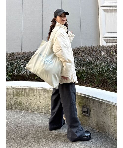 Ungrid（アングリッド）の「【自分で選べるスペシャルセット対象BAG】ロゴトートバッグ（ハンドバッグ・レディース・アイボリー・FREE）」の18枚目の写真