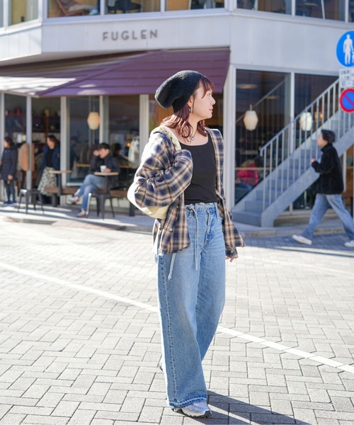 Ungrid(アングリッド)の「【Ungrid/アングリッド】 WEB限定 ギャザー ナイロン ロゴ刺繍 ワンハンドルバッグ(ハンドバッグ・レディース・アイボリー/ブラック・FREE)」の16枚目の写真