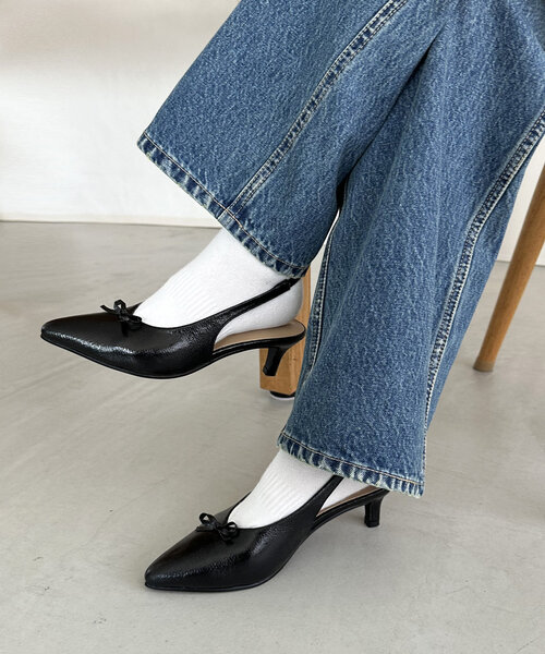 DISCOAT（ディスコート）の「リボンピンヒールパンプス（パンプス・レディース・シルバー/ブラック・MEDIUM/LARGE）」の7枚目の写真