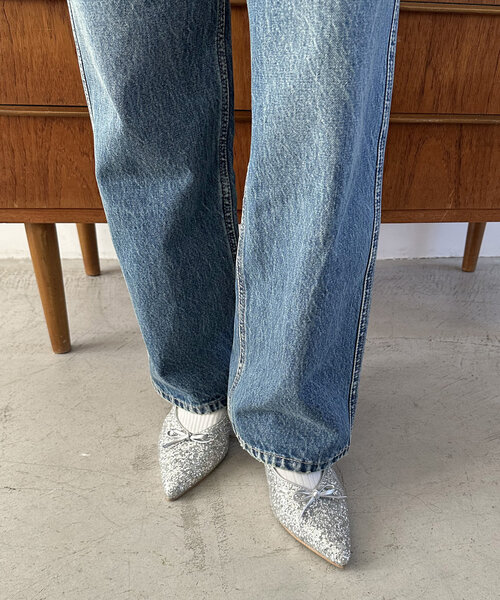 DISCOAT（ディスコート）の「リボンピンヒールパンプス（パンプス・レディース・シルバー/ブラック・MEDIUM/LARGE）」の9枚目の写真