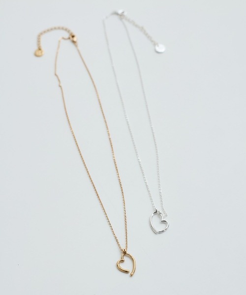 VIS（ビス）の「スウィングハートラインネックレス（ネックレス・レディース・シルバー/ゴールド・FREE）」の5枚目の写真