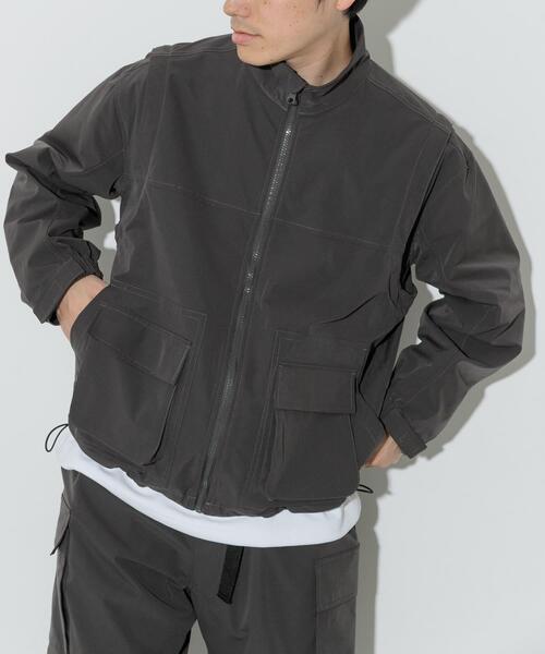 ITEMS URBANRESEARCH（アイテムズ アーバンリサーチ）の「ドライウェザー 2WAYハイネックブルゾン（その他アウター・メンズ・チャコールグレー/ブラック・MEDIUM/LARGE）」の6枚目の写真