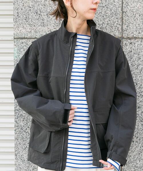 ITEMS URBANRESEARCH（アイテムズ アーバンリサーチ）の「ドライウェザー 2WAYハイネックブルゾン（その他アウター・メンズ・チャコールグレー/ブラック・MEDIUM/LARGE）」の10枚目の写真