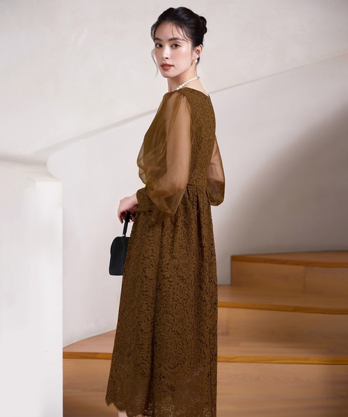 DRESS PLUS(ドレスプラス)の「レースとシアー素材を切り替えた大人ドレスワンピース(ドレス・レディース・ブラウン/ブラック/チャコールグレー・XXL/XL/L/M/S)」の22枚目の写真