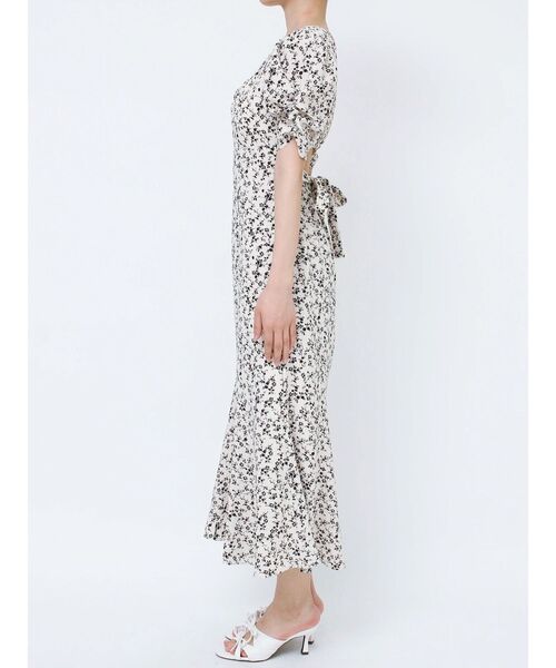 RESEXXY（リゼクシー）の「バックオープンマーメイドワンピース（ワンピース・レディース・ホワイト/イエロー/ブラック・FREE）」の21枚目の写真