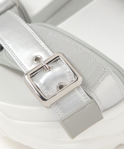 repipi armario(レピピ アルマリオ)の「クリアソールスポサン(サンダル・キッズ・アイボリー/シルバー/マルチ/ブラック・LARGE/MEDIUM/SMALL)」の12枚目の写真