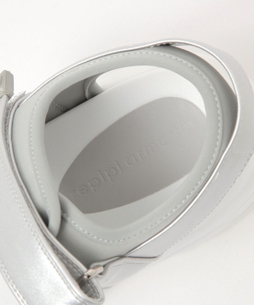 repipi armario(レピピ アルマリオ)の「クリアソールスポサン(サンダル・キッズ・アイボリー/シルバー/マルチ/ブラック・LARGE/MEDIUM/SMALL)」の16枚目の写真