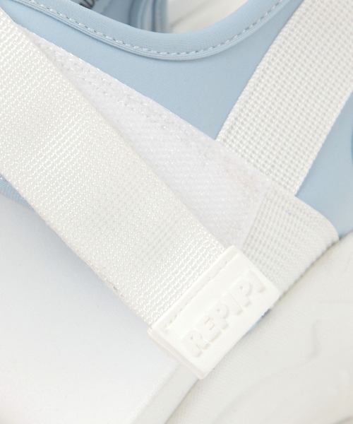 repipi armario(レピピ アルマリオ)の「クリアソールスポサン(サンダル・キッズ・アイボリー/シルバー/マルチ/ブラック・LARGE/MEDIUM/SMALL)」の18枚目の写真