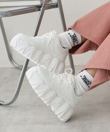 厚底 凹凸ソール ワンカラー スニーカー