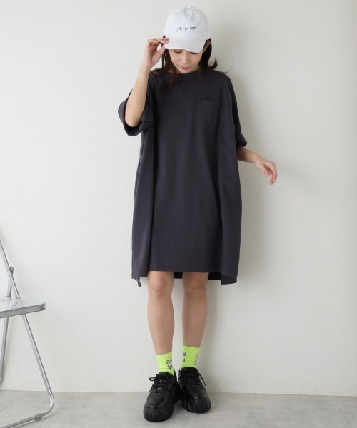 DEMETER(デメテル)の「厚底 凹凸ソール ワンカラー スニーカー(スニーカー・レディース・ホワイト/ブラック・S/L/M)」の7枚目の写真
