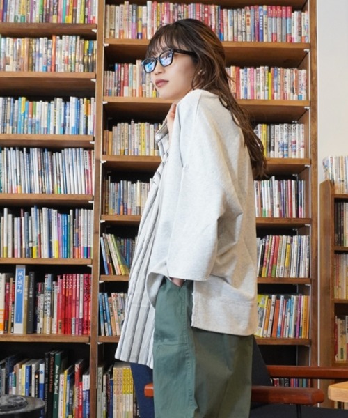 gossara(ゴサラ)の「【着回し力抜群】7分袖裏毛ワイドプルオーバー(Tシャツ/カットソー・レディース・ブラック/オートミール/ベージュ・FREE)」の16枚目の写真