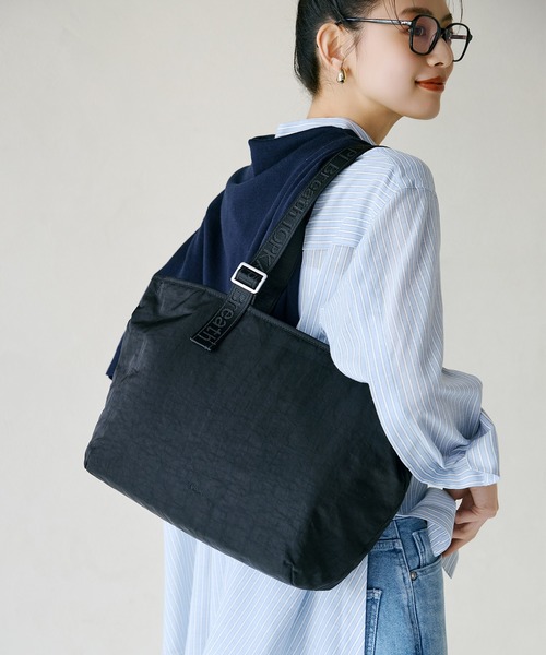 Breath TOPKAPI(ブレストプカピ)の「【Breath TOPKAPI】Freely フリーリー ナイロン ロゴテープ トートバッグ A4対応(トートバッグ・レディース・ブラック/ベージュ/オレンジ/イエロー・FREE)」の2枚目の写真