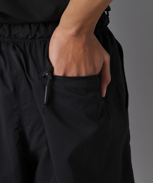 NUMERALS(ヌメラルズ)の「【NUMERALS】アクティブショーツ(その他パンツ・メンズ・カーキ/ブラック・LARGE/MEDIUM/SMALL)」の19枚目の写真