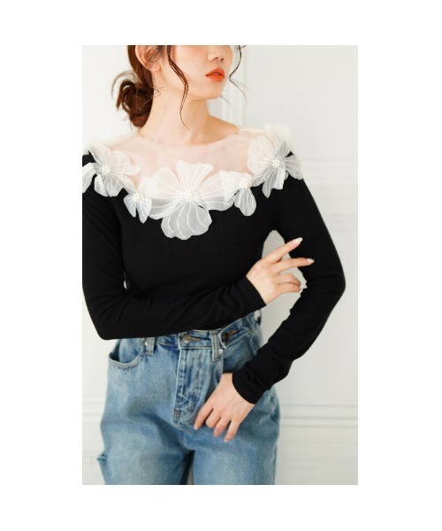 Sawa a la mode（サワアラモード）の「チュールフラワーモチーフリブトップス（Tシャツ/カットソー・レディース・ブラック・FREE）」の5枚目の写真