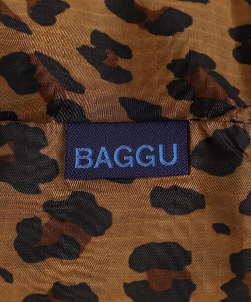 BAGGU(バグー)の「BAGGU:ベイビー(メロン / レオパード)(エコバッグ/サブバッグ・レディース・ブラウン/ラベンダー・ONE SIZE)」の7枚目の写真