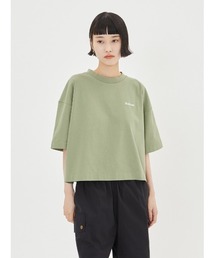 クロップド ワンポイントロゴ Tシャツ"Japan Exclusive"