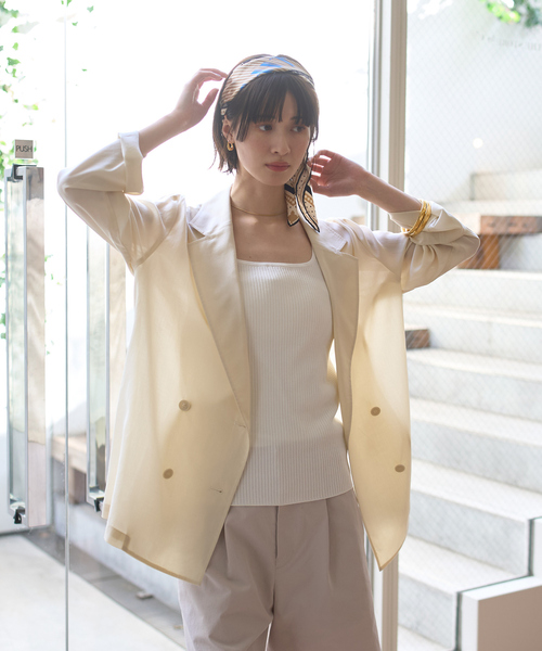 Rouge vif Anna(ルージュヴィフアンナ)の「エアリーシャツジャケット(テーラードジャケット・レディース・アイボリー/ブラック・フリー)」の3枚目の写真