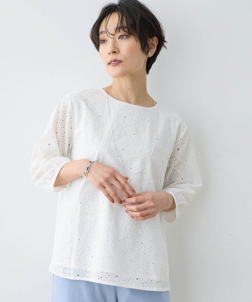 DECOY SINCE 1981(デコイシンスイチキュウハチイチ)の「刺しゅう切替プルオーバー(Tシャツ/カットソー・レディース・ネイビー/ホワイト/イエロー・LL/M/L)」の9枚目の写真
