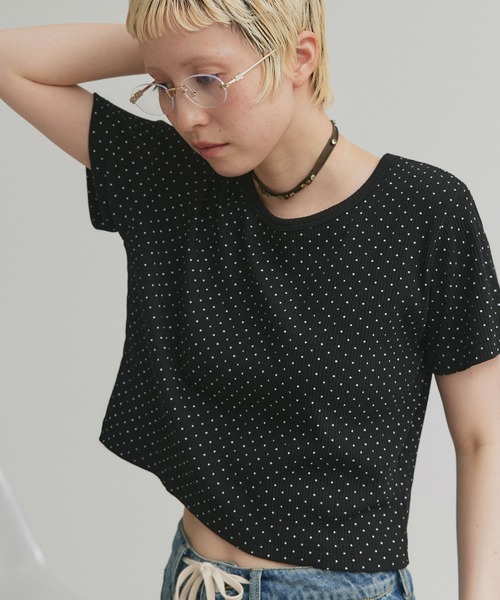 ad thie(アドティエ)の「リブクルーネック コンパクトTシャツ(Tシャツ/カットソー・レディース・オフホワイト/ブラック/チャコール/アイボリー/グレイッシュベージュ/アイボリー系/ブラック系/レッド/ブラウン・LARGE/MEDIUM/LL)」の20枚目の写真