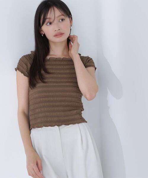 NATURAL BEAUTY BASIC(ナチュラルビューティーベーシック)の「◇シャーリングコンパクトカットソー(Tシャツ/カットソー・レディース・レッド/オフホワイト/ブラウン・FREE)」の18枚目の写真