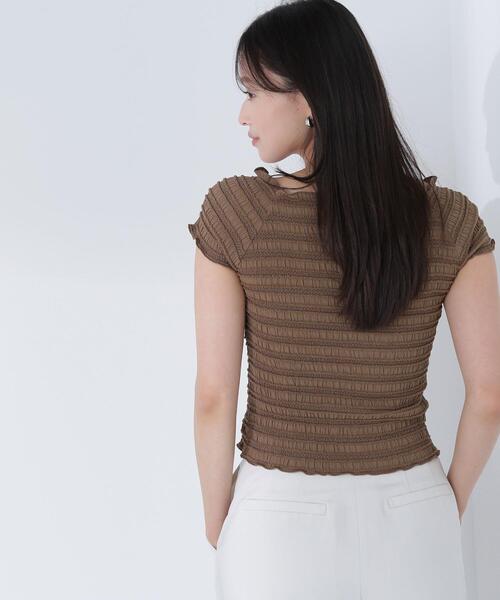 NATURAL BEAUTY BASIC(ナチュラルビューティーベーシック)の「◇シャーリングコンパクトカットソー(Tシャツ/カットソー・レディース・レッド/オフホワイト/ブラウン・FREE)」の22枚目の写真