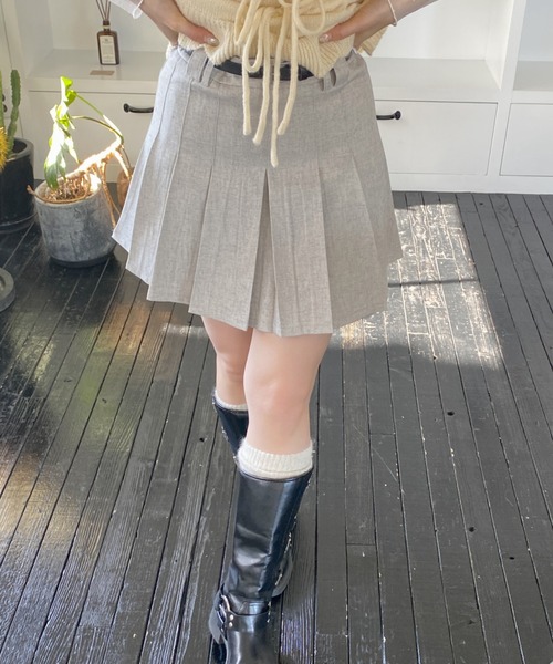 SOLLON.(ソルロン)の「ベルト付きプリーツミニスカート(スカート・レディース・ライトグレー/ベージュ・FREE)」の17枚目の写真