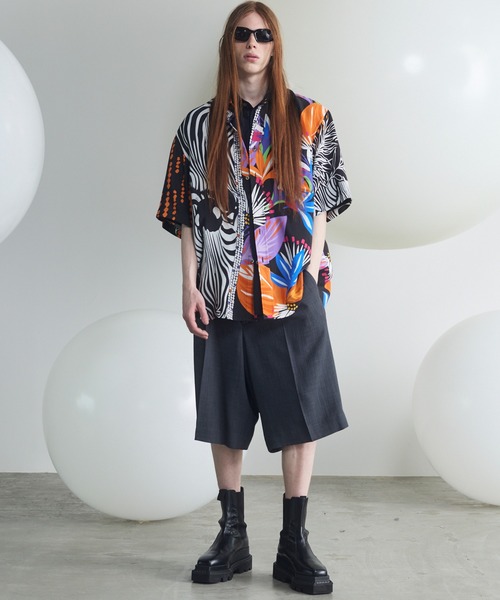 MAISON SPECIAL（メゾンスペシャル）の「《UNISEX》Triacetate Prime-Wide Shorts/トリアセテートプライムワイドショーツ【MAISON SPECIAL/メゾンスペシャル】（その他パンツ・メンズ・チャコールグレー/ブラック/グレイッシュベージュ/ブルー・0/1/2）」の12枚目の写真