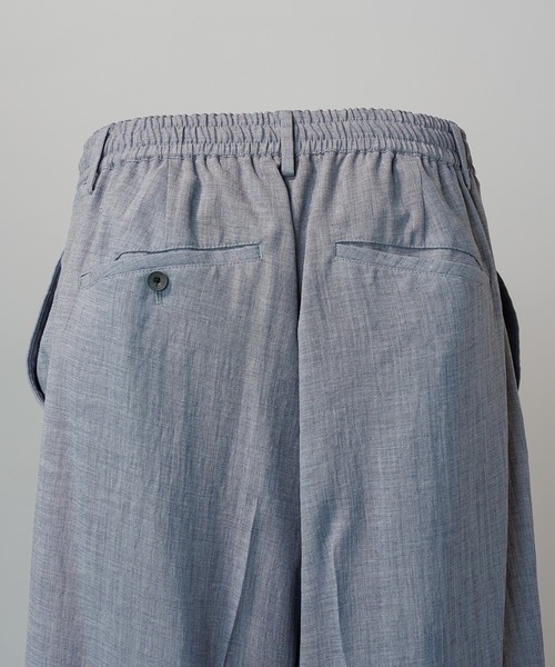 MAISON SPECIAL（メゾンスペシャル）の「《UNISEX》Triacetate Prime-Wide Shorts/トリアセテートプライムワイドショーツ【MAISON SPECIAL/メゾンスペシャル】（その他パンツ・メンズ・チャコールグレー/ブラック/グレイッシュベージュ/ブルー・0/1/2）」の9枚目の写真
