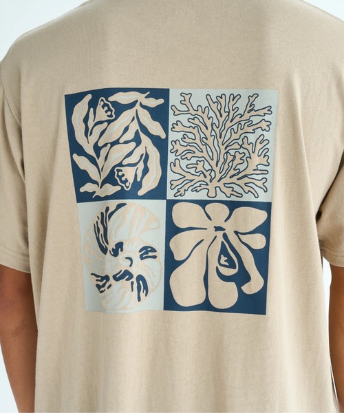 Quiksilver(クイックシルバー)の「EVO INTERCONNECTED S /クイックシルバーレギュラーフィットバックプリント半袖Tシャツ(Tシャツ/カットソー・メンズ・カーキ/ブラック/インディゴブルー/ホワイト・X-LARGE/LARGE/MEDIUM)」の12枚目の写真