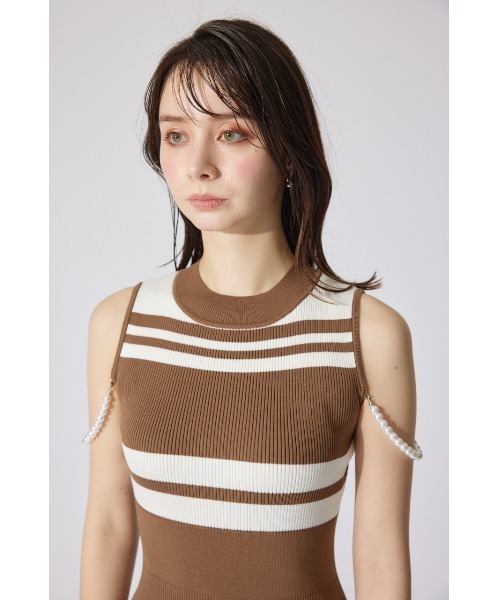 rienda(リエンダ)の「フェイクパールショルダージャガードニットワンピース 夏服 サマーニット(ワンピース・レディース・ブラウン/ブルー/ブラック・FREE)」の17枚目の写真