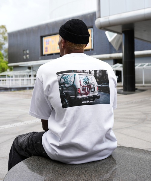 BASIS（ベイシス）の「SANDER LAND 9.1ozマグナムウェイト Graffiti バックプリント ビッグシルエット 半袖Tシャツ（Tシャツ/カットソー・メンズ・ホワイト/ブラック・MEDIUM/LARGE/X-LARGE）」の12枚目の写真
